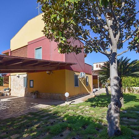 Cozy Home In Marina Di Modica With Wifi Exterior photo